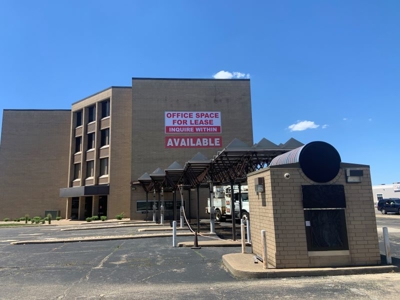 Custom Signs & Banners Photo